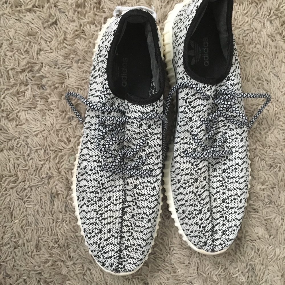 Running shoes